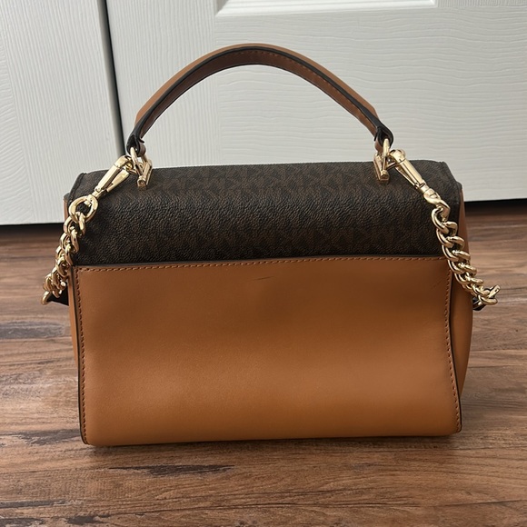 • Michael Kors Brown Purse - Picture 2 of 5